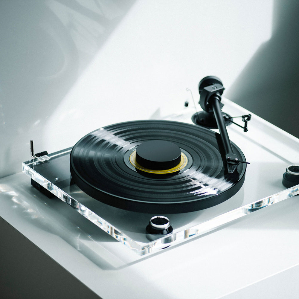 Pro-Ject: XA B Balanced Acrylic Turntable