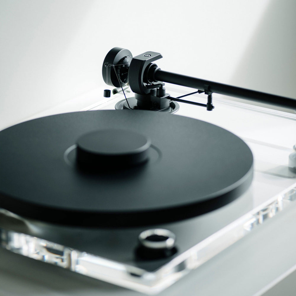 Pro-Ject: XA B Balanced Acrylic Turntable