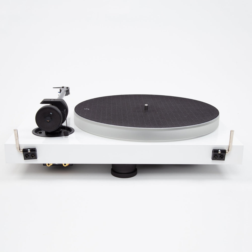 Pro-Ject: X1 Turntable w/ Olympia MM - Gloss White (Open Box Special)