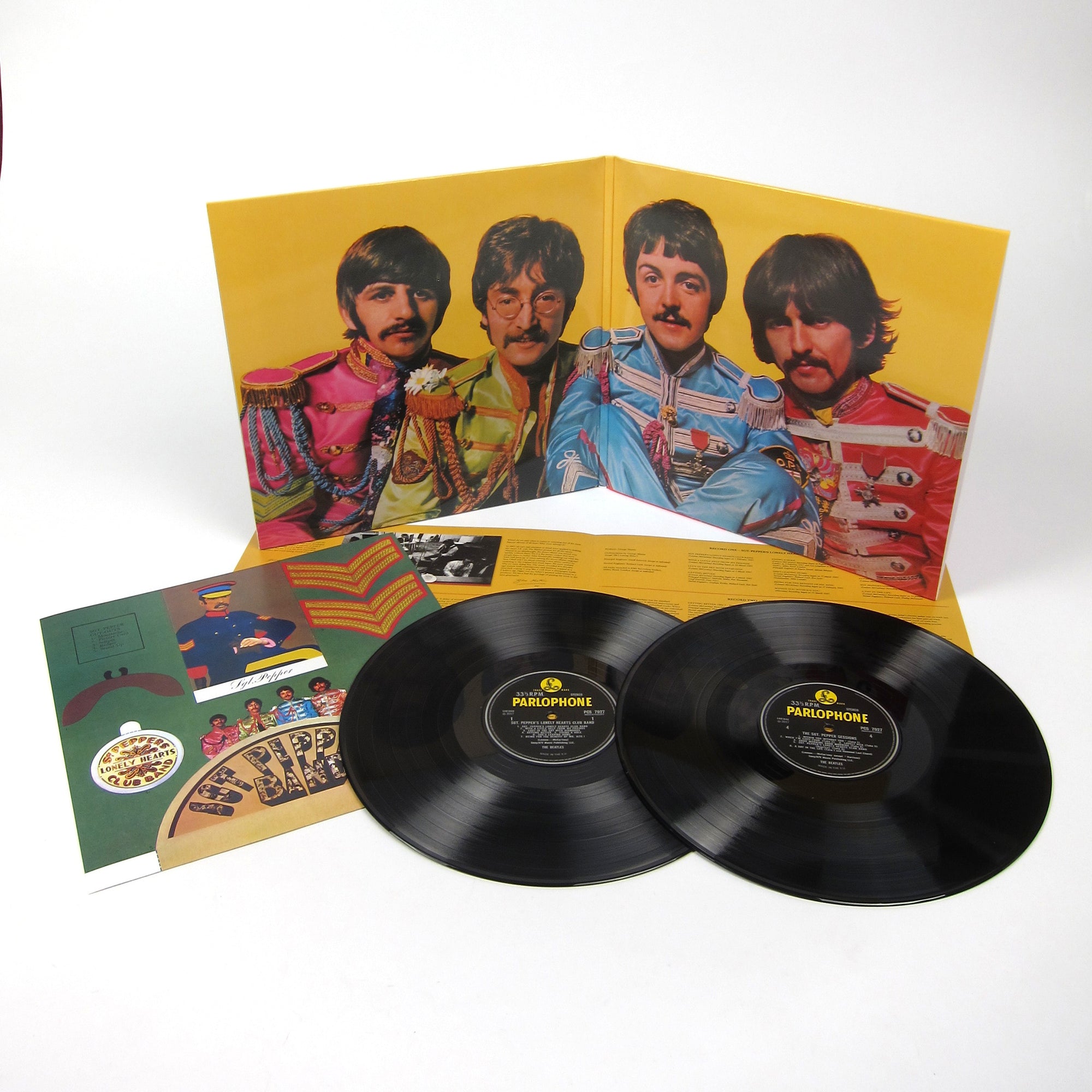 The Beatles: Sgt. Pepper's Lonely Hearts Club Band 50th Anniversary Ed ...